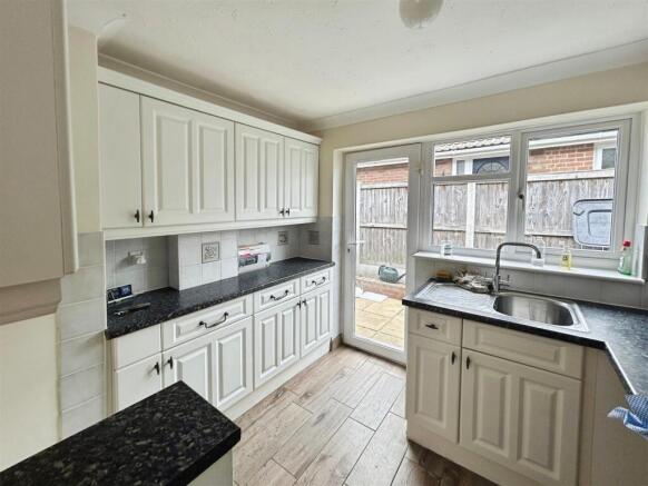 85600e12-image00008 20 282 29.jpeg