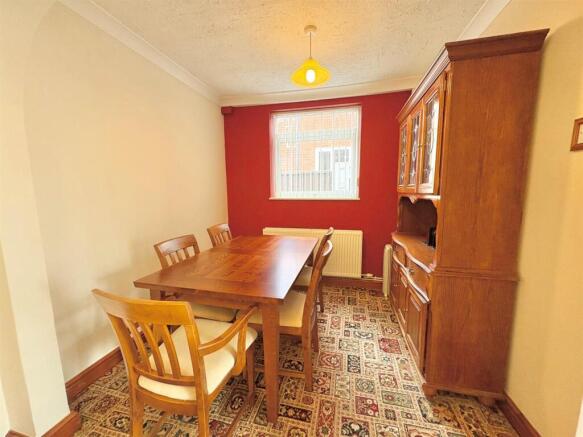 Dining Room.jpg