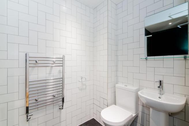 5 bed Flat to rent Image 9