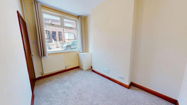Dining room/Guest bedroom