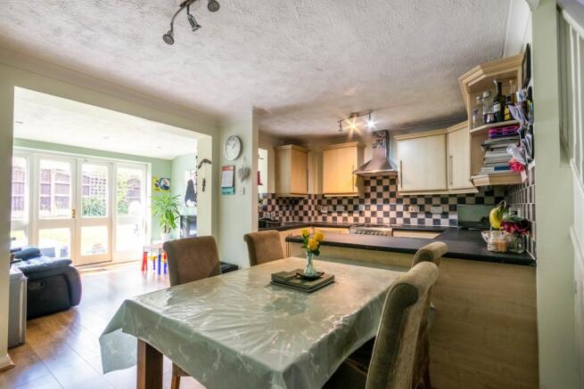 Kitchen diner