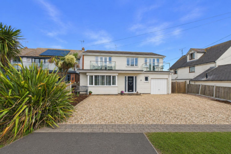 Empress Avenue, West Mersea, CO5