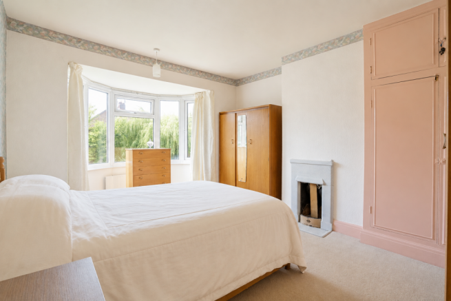 3 bed Semi-Detached for sale Image 9