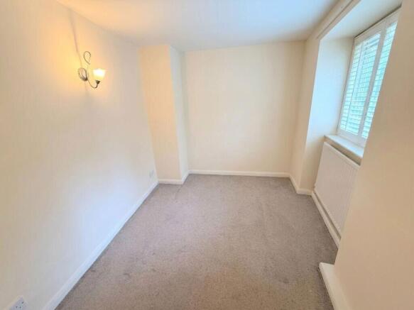 2 bed Detached for sale Image 9