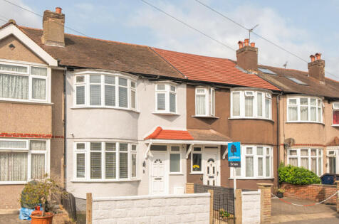 Laings Avenue, Mitcham, CR4
