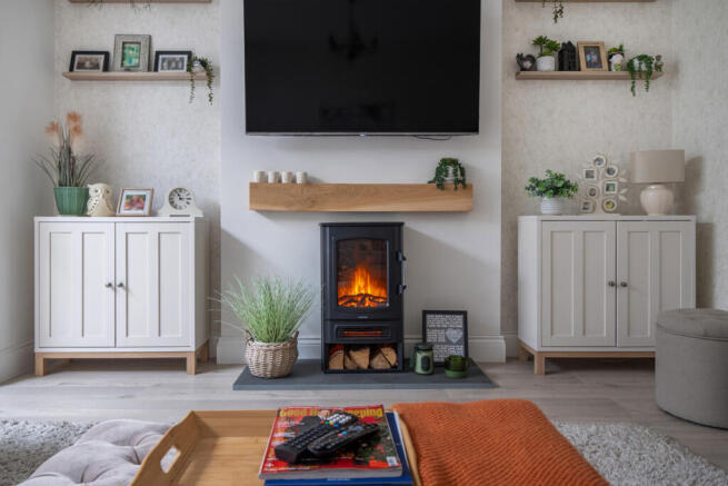 1384893-9-6928442...