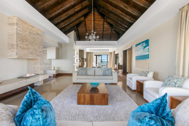 Formal Lounge