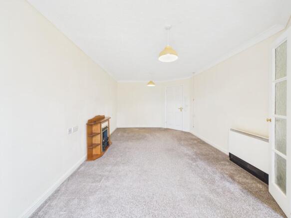 1 bed Flat for sale Image 8