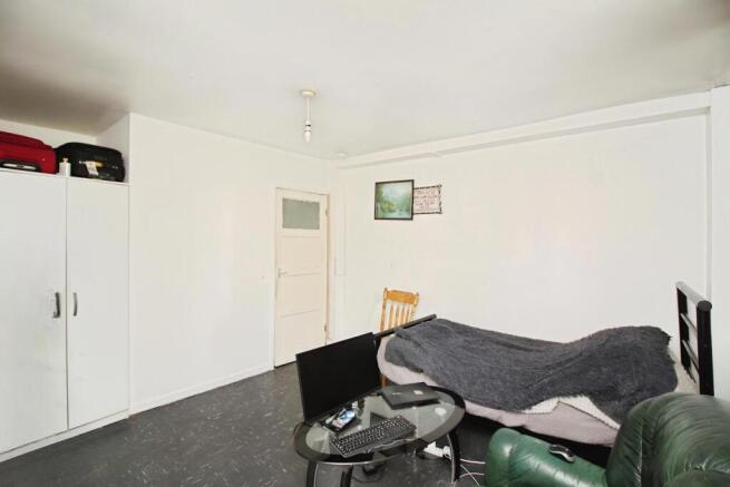 Aikman Avenue, Gorseburn House Aikman Avenue, LE3 photo 4