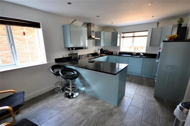 Kitchen/Breakfast
