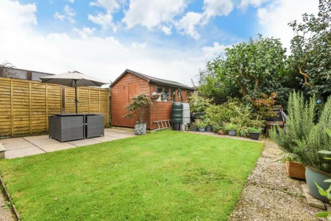 A REAR GARDEN 2.jpg