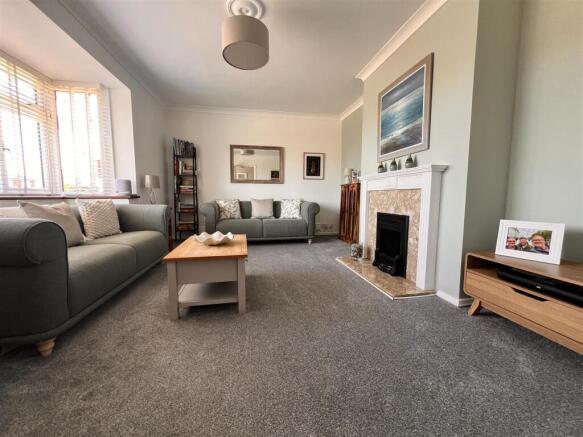 Lounge: