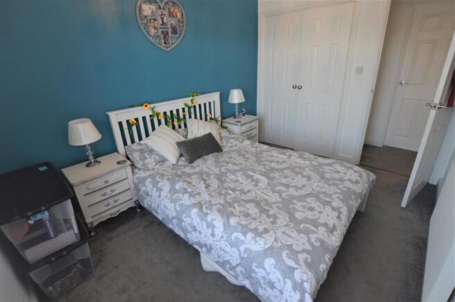 Bed2.JPG