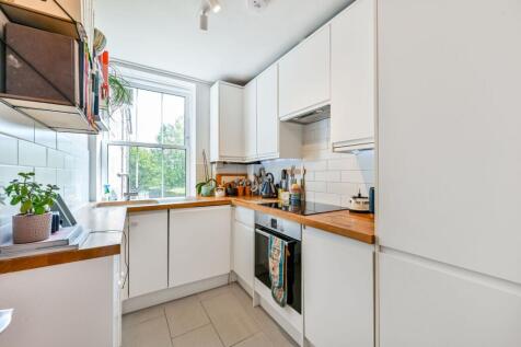 Parkhurst Road, Camden, London, N7