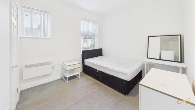 3 bed Terraced for sale Image 6