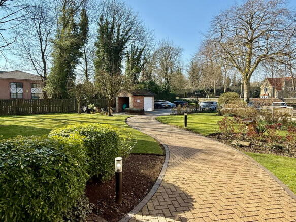 1 bed Flat for sale Image 10