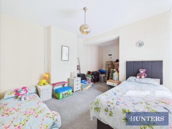 4 bed Terraced for sale Image 8