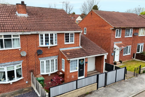 10, Landsdown Avenue, South Kirkby, Pontefract WF9 3EU