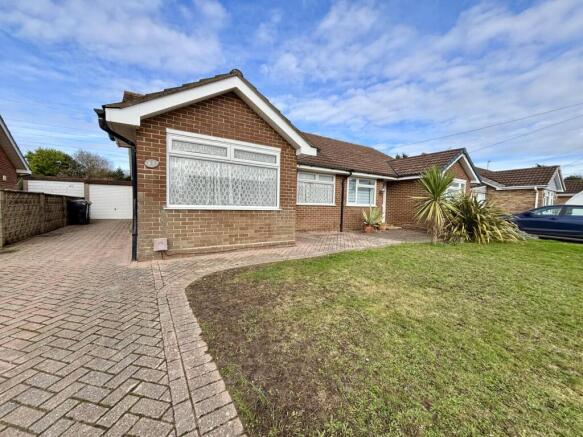 Havelock Way, Highcliffe On Sea photo 2