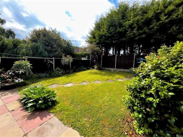 garden3.jpg