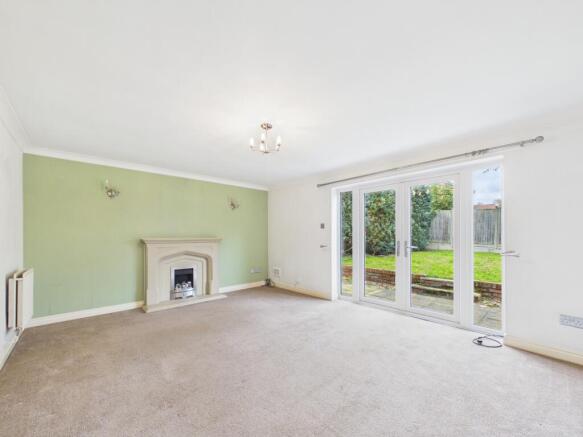 Kirkstead Close, Oakwood photo 2