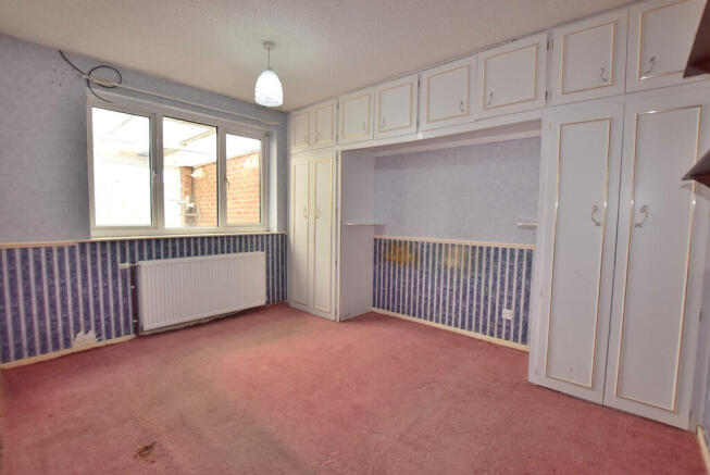 2 bed Semi-Detached Bungalow for sale Image 6