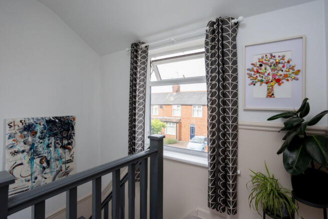 3 bed Semi-Detached for sale Image 10