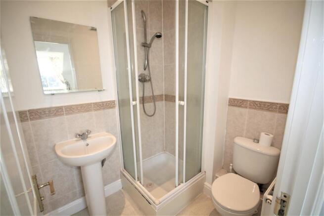 Master En Suite.JPG