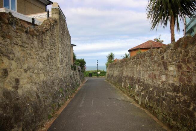 image00009.jpeg