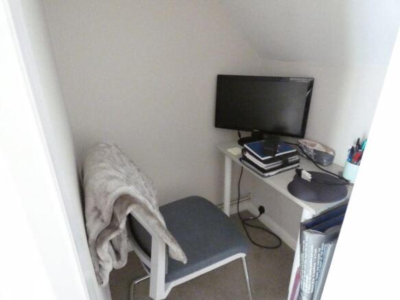 Photo 12