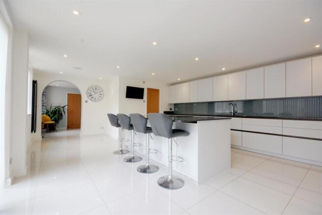 Breakfast Kitchen