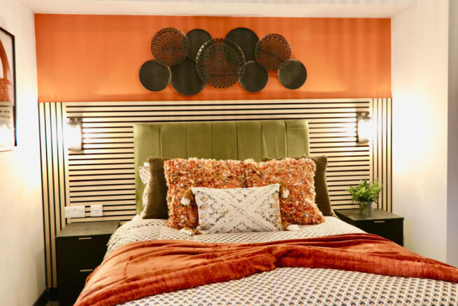 1 bed House Share to rent Image 11