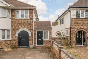 3, Crathie Road, London SE12 8BT