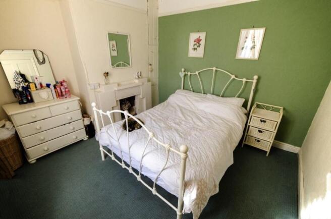 Lounge/Bedroom