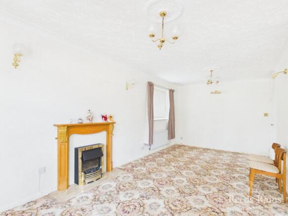 3 bed Bungalow for sale Image 4