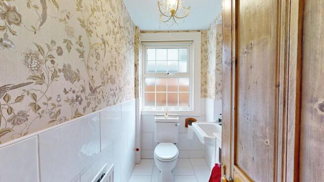 CLOAKROOM/WC