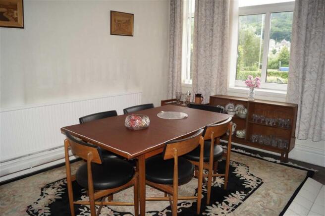 FRONT DINING ROOM