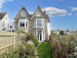 Gwyn Anneth, Bay View Villas, Penzance TR18 4HU