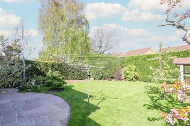 3 bed Detached for sale Image 9