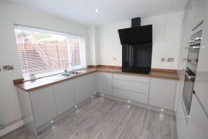 18, Fairmeadow, Pentyrch, Cardiff CF15 9QY