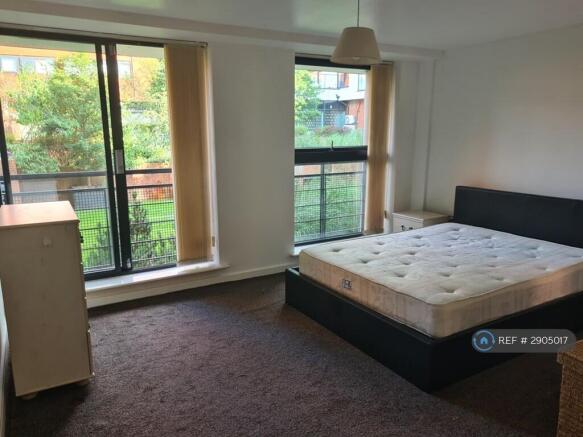 Large Bedroom