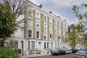 Flat 3, 18, Campden Hill Gardens, London W8 7AY