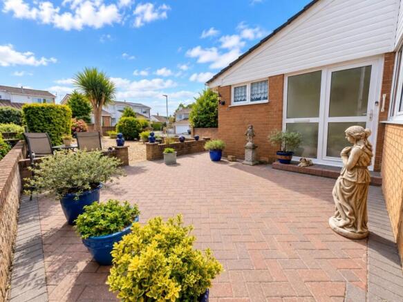 10 Hayne Park