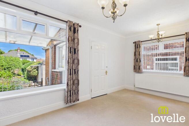 3 bed Semi-Detached for sale Image 7