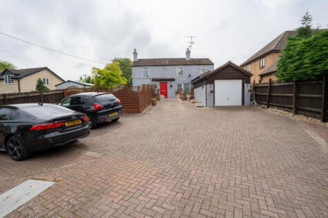Rushden Road, Wymington, Rushden, NN10 9LN
