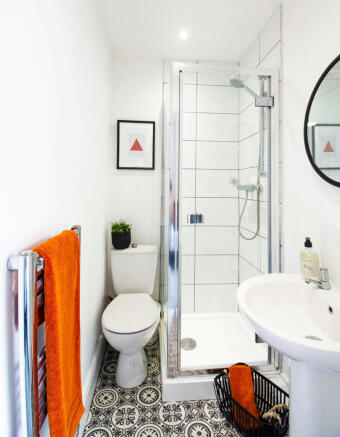 5 bed Terraced to rent Image 11