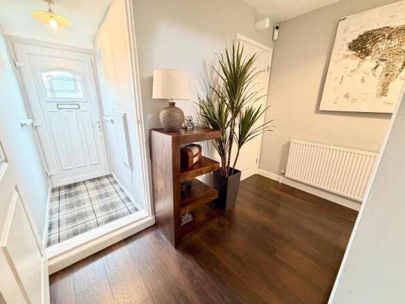 3 bed Detached for sale Image 4
