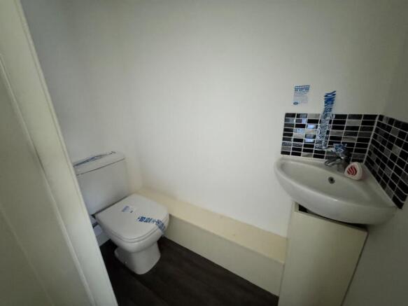 4 bed Town House for sale Image 12