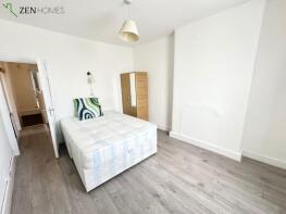 First Floor Flat, 22, Meads Road, Wood Green, London N22 6SH