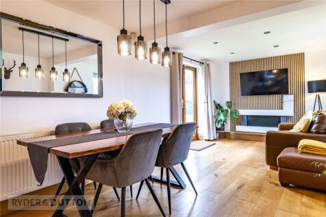 Lindrick Way, Halifax, West Yorkshire, HX2